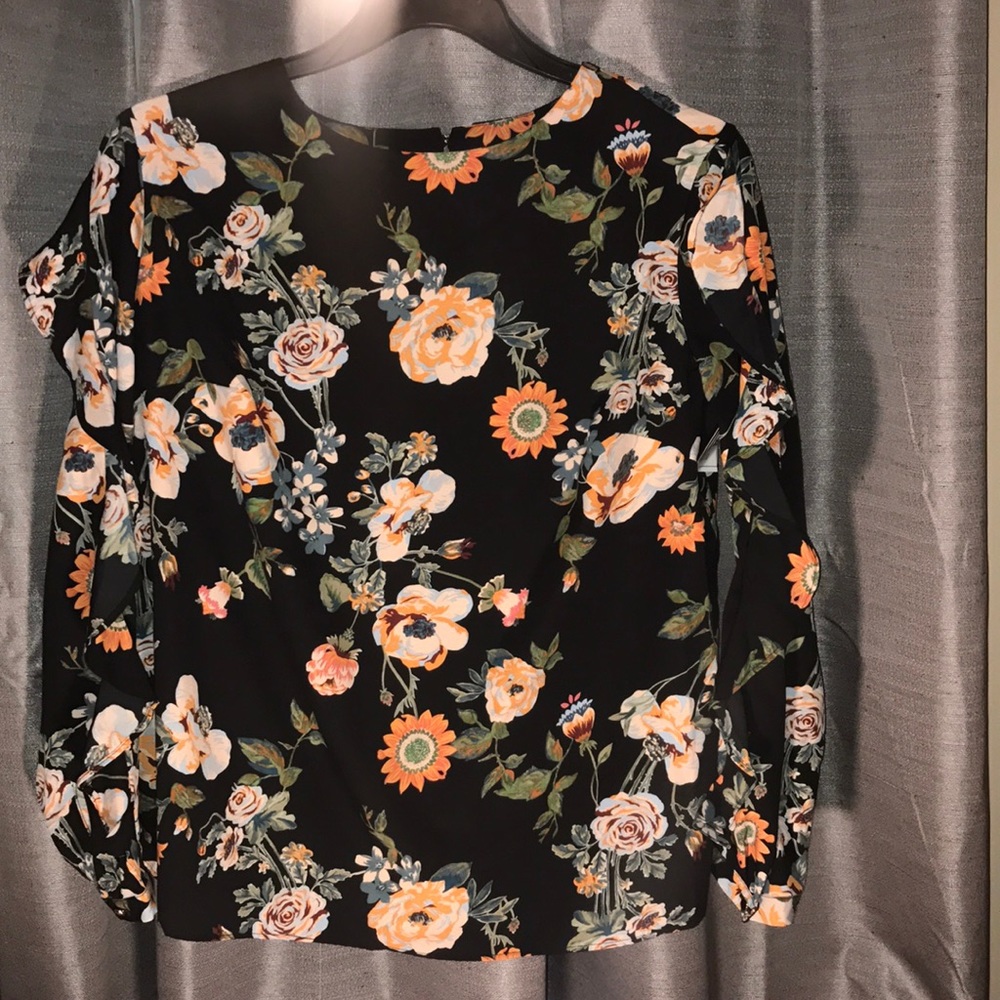 Long Sleeve floral print Blouse